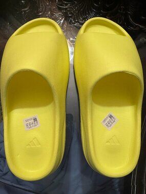 YEEZY Adidas Foam Slide Sandals in Neon Yellow Glow Green